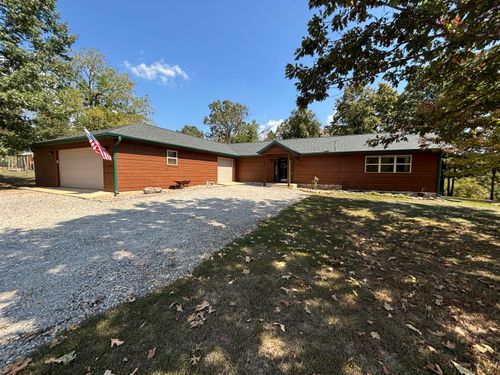 102 Lightning Springs Rd, Protem, MO, 65733-6170 | Card Image