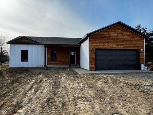 780 Northern Acres Dr, Ladoga, IN, 47954-7302 | Card Image