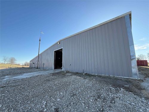 620 3rd St S, Coggon, IA, 52218-9703 | Card Image