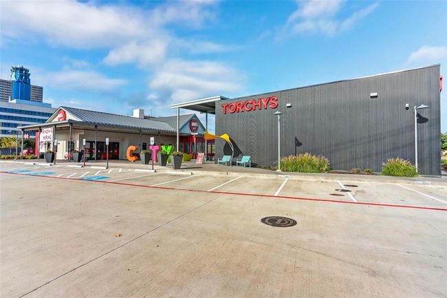 8504 Kolbe Village Way, House other with 3 bedrooms, 4 bathrooms and 2 parking in Houston TX | Image 38