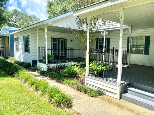 172 County Road 4291, Dayton, TX, 77535-4699 | Card Image