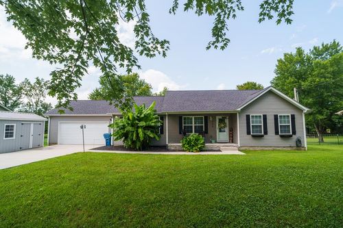 153 Chestnut St, Baxter, TN, 38544-4417 | Card Image