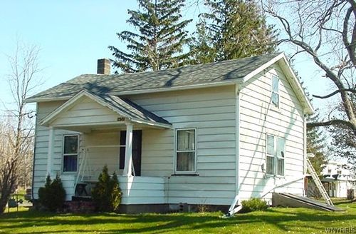 8451 Indian Falls Road, Pembroke, NY, 14036 | Card Image