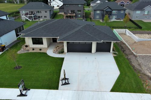 702 Summer Ave Se, New Prague, MN, 56071-3803 | Card Image