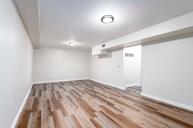 4164 E Saxony-41 | Image 25