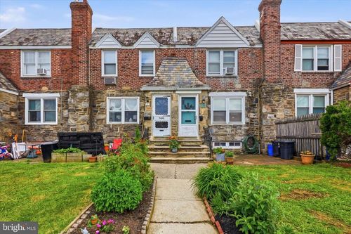 115 Academy Ln, UPPER DARBY, PA, 19082-1301 | Card Image