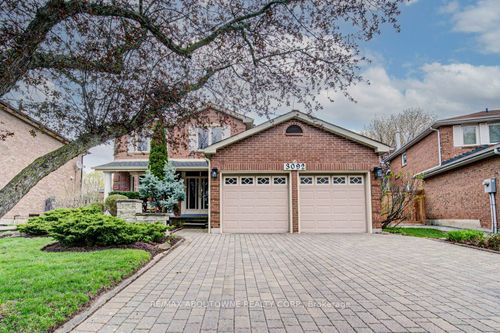 3092 Hickling Crt, Mississauga, ON, L5N4X8 | Card Image