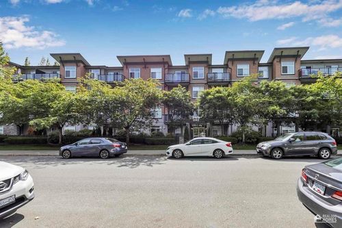 320-8183 121a St, Surrey, BC, V3W1S7 | Card Image