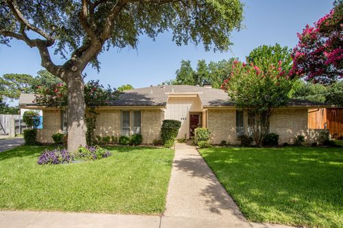500 Irongate Cir, Irving, TX, 75060-4970 | Card Image