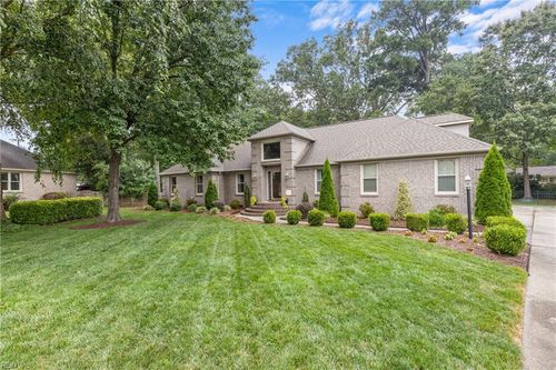 202 White Dogwood Dr, Chesapeake, VA, 23322-4167 | Card Image
