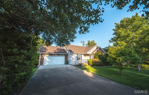 821 Cambridge Dr, Rolla, MO, 65401-4738 | Card Image