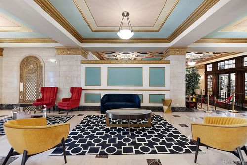 apt-315-15 E Kirby St, Detroit, MI, 48202-4039 | Card Image