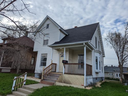 3806 Wright Ave, RACINE, WI, 53405-3262 | Card Image
