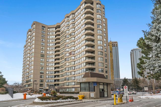 508 - 7420 Bathurst St, Condo with 3 bedrooms, 2 bathrooms and 1 parking in Thornhill ON | Image 36