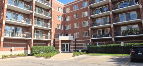 apt-203-6430 W Berteau Ave, Chicago, IL, 60634-6247 | Card Image