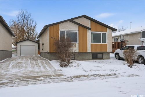 6914 Cunningham Dr, Regina, SK, S4X3V6 | Card Image