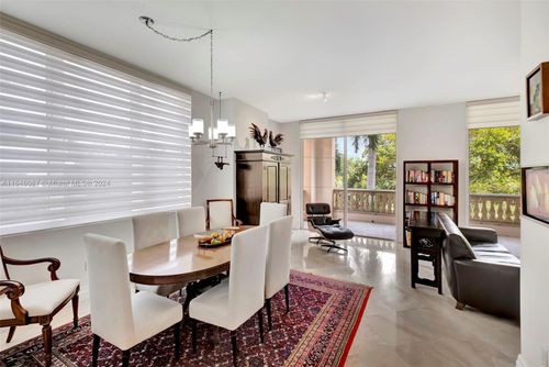 305-626 Coral Way, Coral Gables, FL, 33134 | Card Image