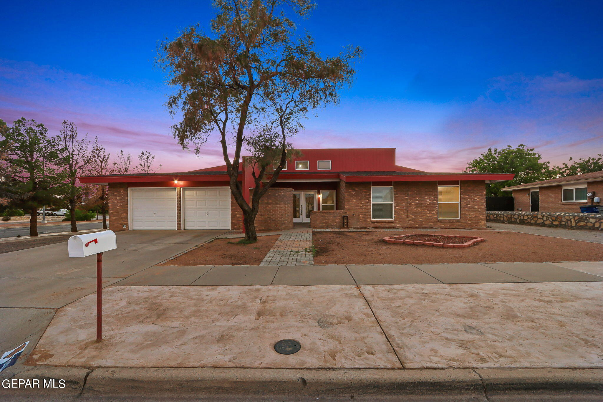 Edgerock Dr, El Paso, TX 79935