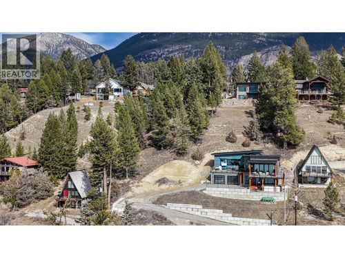 1172 Baltac Rd, Windermere, BC, V0B2L1 | Card Image