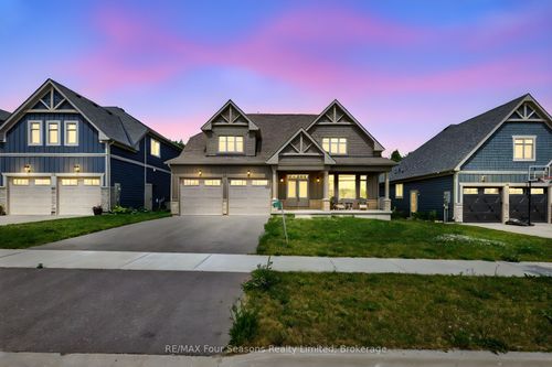 116 Springside Cres, Blue Mountains, ON, L9Y4P5 | Card Image