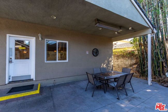 6957 Enfield Ave, House other with 6 bedrooms, 4 bathrooms and 4 parking in Reseda CA | Image 16