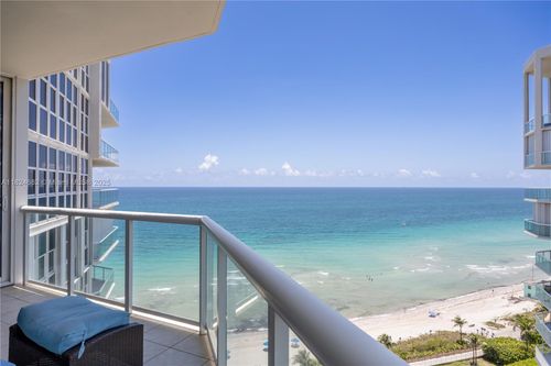 apt-1602-6051 Ocean Dr, Hollywood, FL, 33019-4628 | Card Image