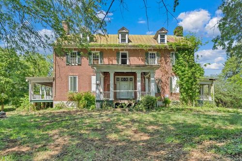 320 Huntington Blvd Ne, Roanoke, VA, 24012-3628 | Card Image