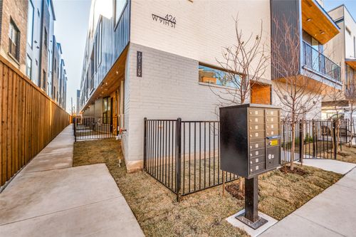 apt-104-426 W 9th St, Dallas, TX, 75208-4681 | Card Image