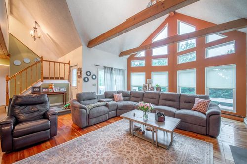 53 Sugar House Rd, West Dover, VT, 05356-9721 | Card Image