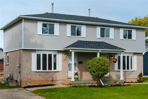 58 Catherine St, New Hamburg, ON, N3A1Z8 | Card Image