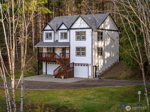 335 Hillsdale Dr, Woodland, WA, 98674-8122 | Card Image