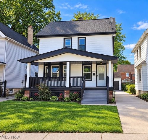 3388 W 118th St, Cleveland, OH, 44111-3522 | Card Image