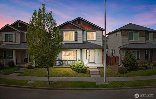 4241 Q St Ne, Auburn, WA, 98002-5041 | Card Image