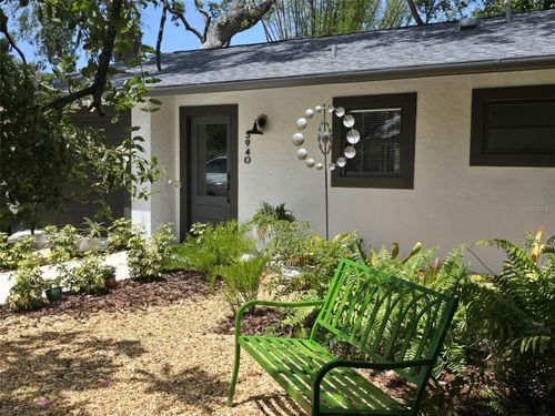 3940 Brookside Dr, SARASOTA, FL, 34231-2906 | Card Image