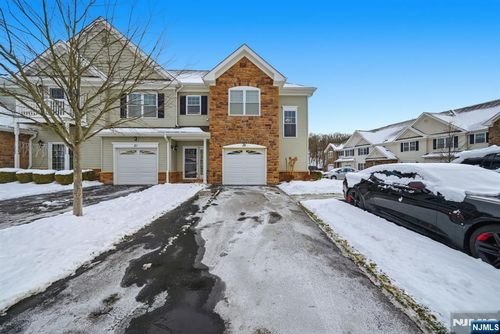 23 Dogwood Ln, Haskell, NJ, 07420-1065 | Card Image