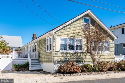 15 E 85th St, LONG BEACH TOWNSHIP, NJ, 08008 | Card Image
