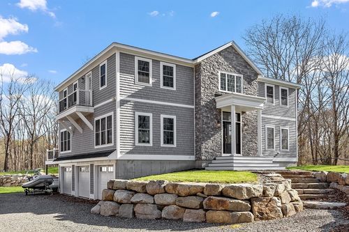 3 Toronto Ave, Gloucester, MA, 01930-4421 | Card Image
