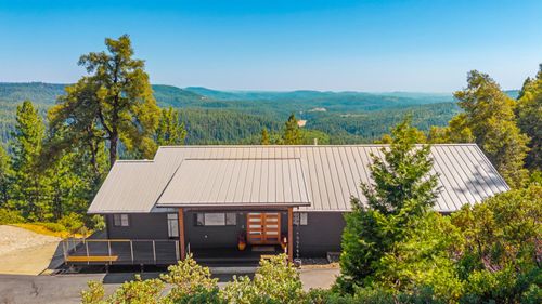 12736 Summit Ridge Dr, Nevada City, CA, 95959-9534 | Card Image