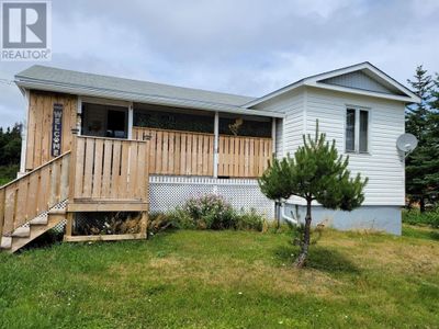 5 Fair Cres, House other with 3 bedrooms, 2 bathrooms and null parking in Dover NL | Image 1