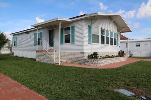 112 Saint Pierres Way, APOLLO BEACH, FL, 33572-2231 | Card Image