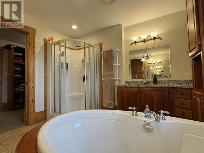 11125 Rte 6, House other with 5 bedrooms, 6 bathrooms and null parking in Clinton PE | Image 23