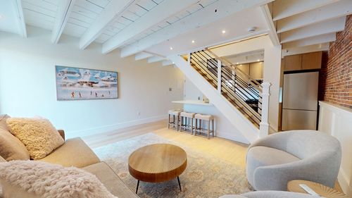 apt-4-1 Liberty St, Newburyport, MA, 01950-2760 | Card Image