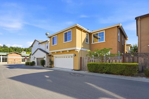 403 Pioneer Ln, Scotts Valley, CA, 95066 | Card Image