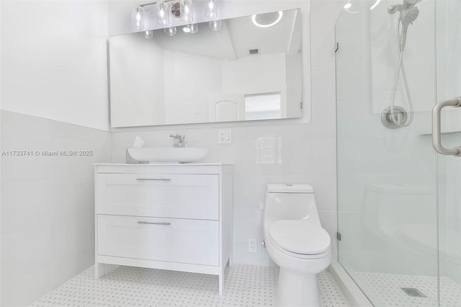 2341 Sw 16 Th Ter, House other with 4 bedrooms, 5 bathrooms and null parking in Miami FL | Image 26