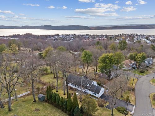 20 Meadow Rd, Briarcliff Manor, NY, 10510-1133 | Card Image