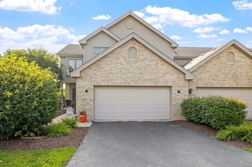 18201 Newcastle Ct, Tinley Park, IL, 60487-9574 | Card Image