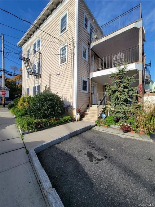 1-130 Locust Avenue, New Rochelle, NY, 10805 | Card Image