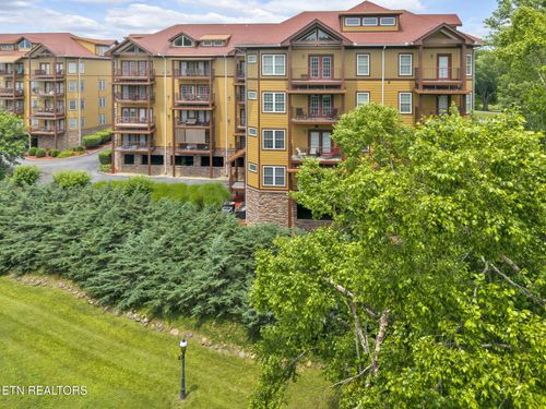 516-527 River Place Way, Sevierville, TN, 37862-5457 | Card Image