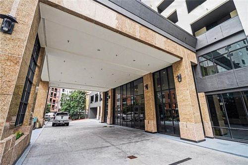 apt-2207-3481 Lakeside Dr Ne, Atlanta, GA, 30326-1337 | Card Image