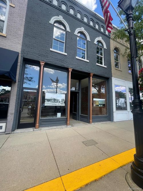 120 Tecumseh St, Dundee, MI, 48131-1050 | Card Image